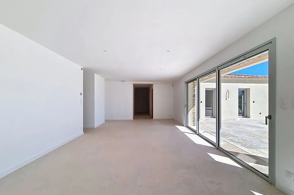 Séjour - Villa Contemporaine avec Piscine à Nîmes