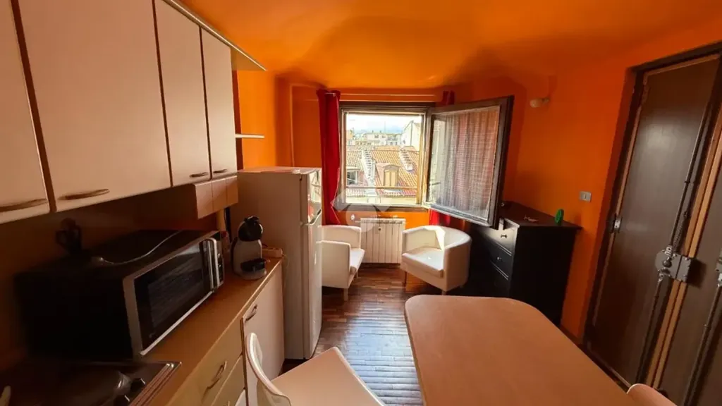 Cuisine - Liberty Style Flat with Ascender in Turin