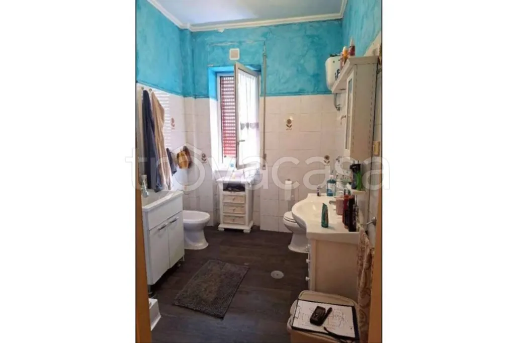 Salles de bain - Auction Apartment with Terraces in Capua