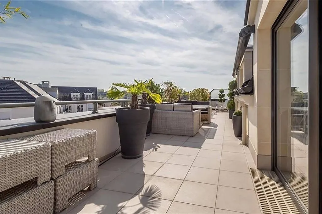 Terrazza - Luxury Apartment with Terrace in Rueil-Malmaison