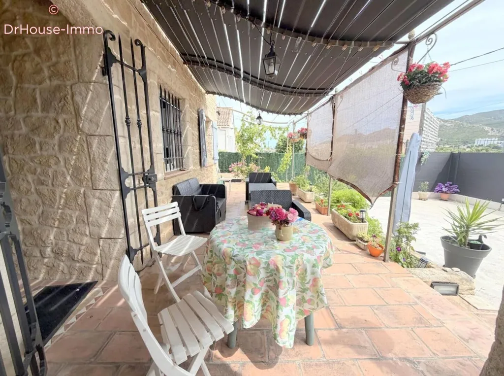 Terrasse - Appartement Plain Pied avec Terrasse et Jardin à La Pomme