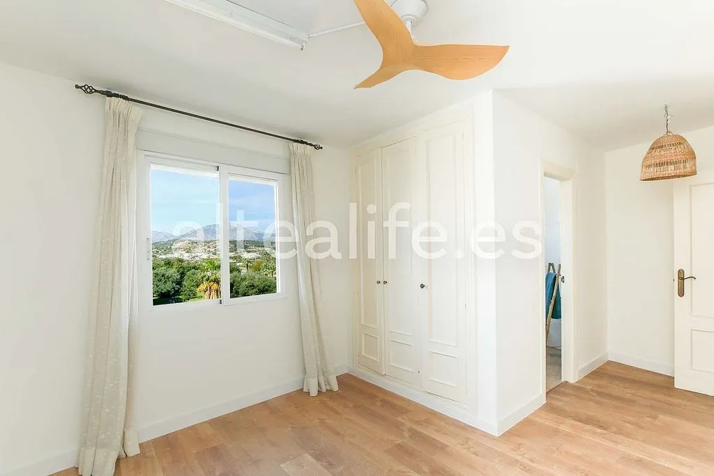 Magamistoad - Penthouse with Terrace in Altea Pueblo