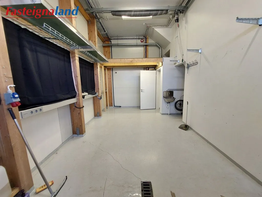 Garage - Modern Apartment with Loft in Hafnarfjörður