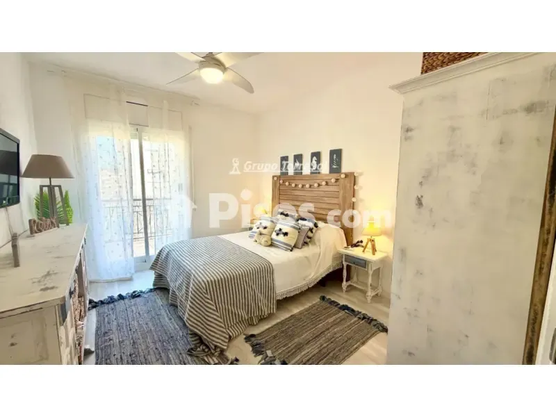 Magamistoad - Charming Attic with Two Terraces in Carrer de l'Ebre