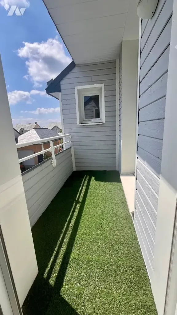 Balcón - 7-Piece House with West Garden in Sautron