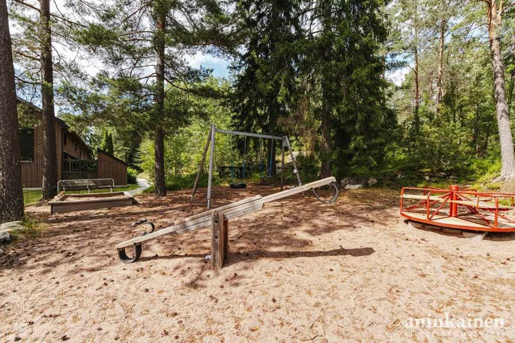 Aed - Two-Level Terraced House with Private Yard in Koivula