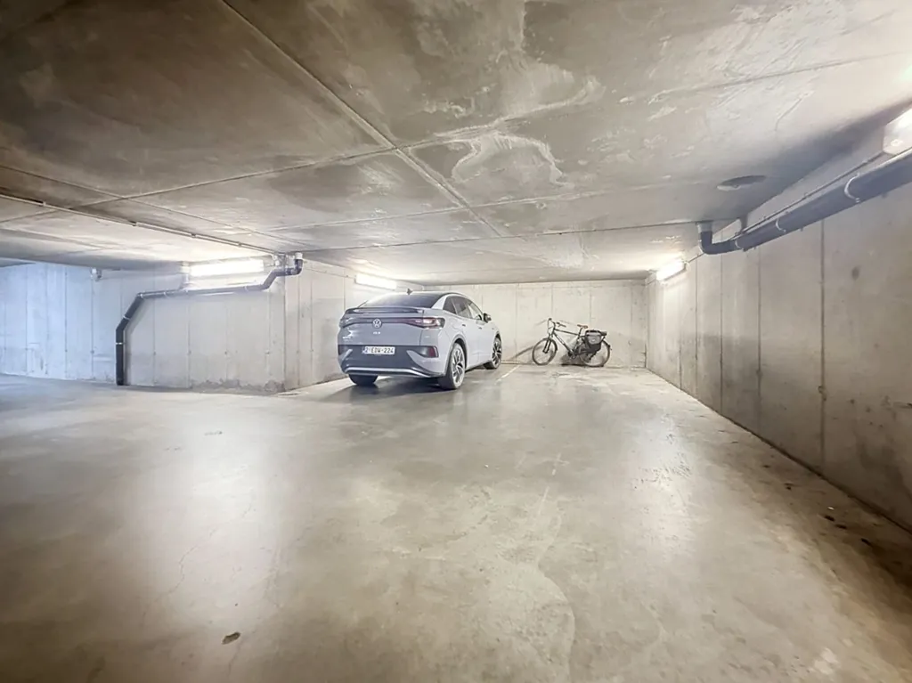 Garage - Duplex Flat with Underground Parking in Tielt