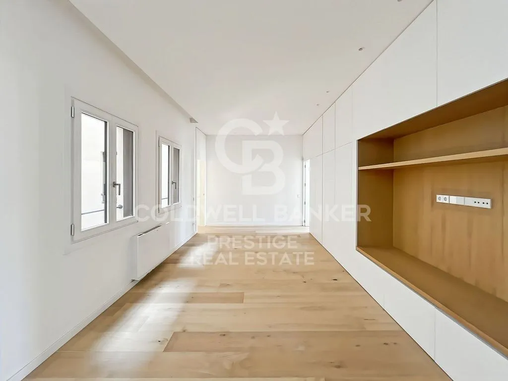 Entrée - New Apartment with Lift in Eixample