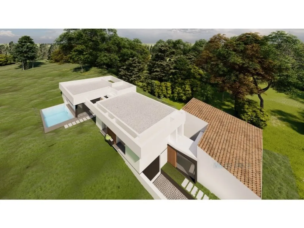 Development Land with Sea View in Loulé