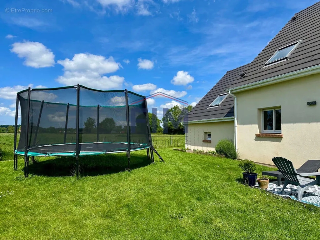 Jardin - Pavillon Contemporain avec Jardin à Londinières