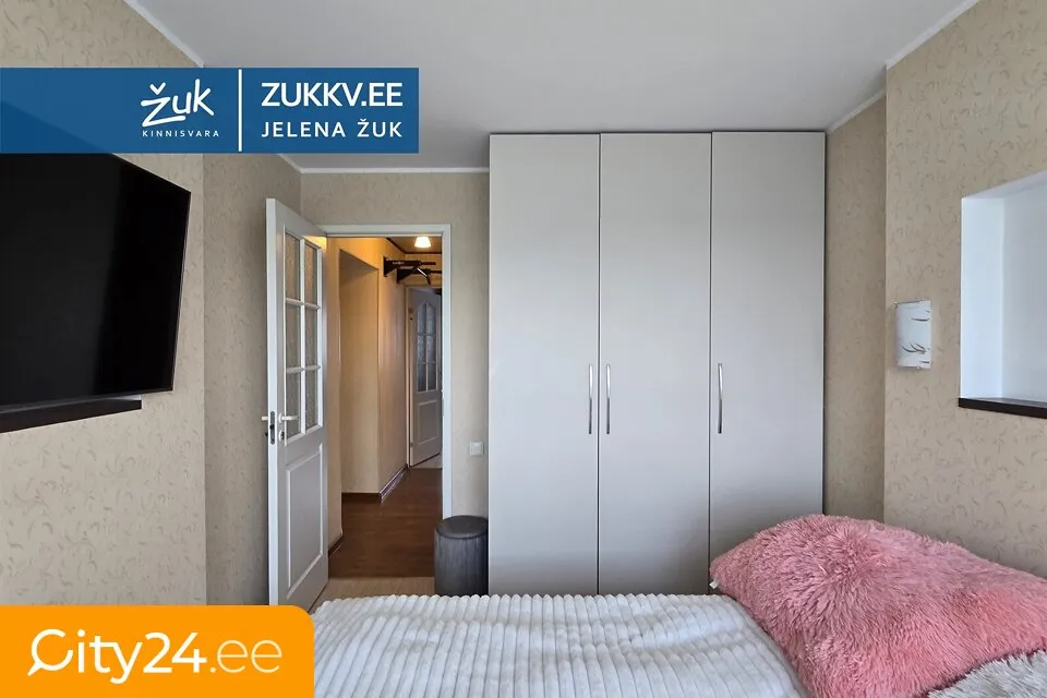Magamistoad - 3-Bedroom Flat with Balcony in Narva
