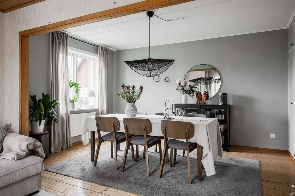 Salle à manger - Red Villa with Garage in Skövde