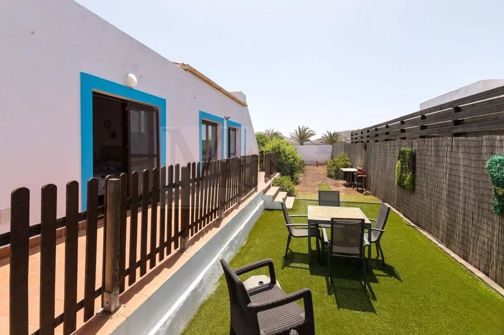 Terrasse - Luxury Villa with Pool in Villaverde, Getafe