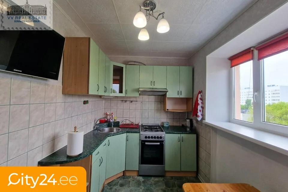 Kitchen - Top Floor Apartment with Balcony in Narva