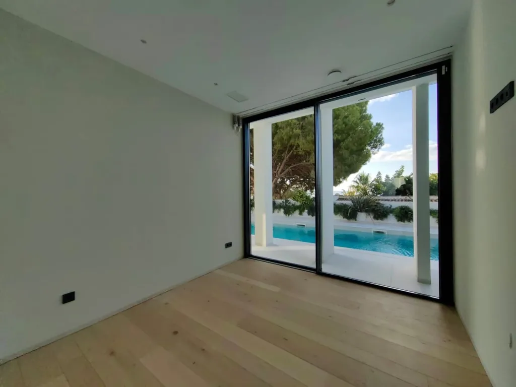 pool_area