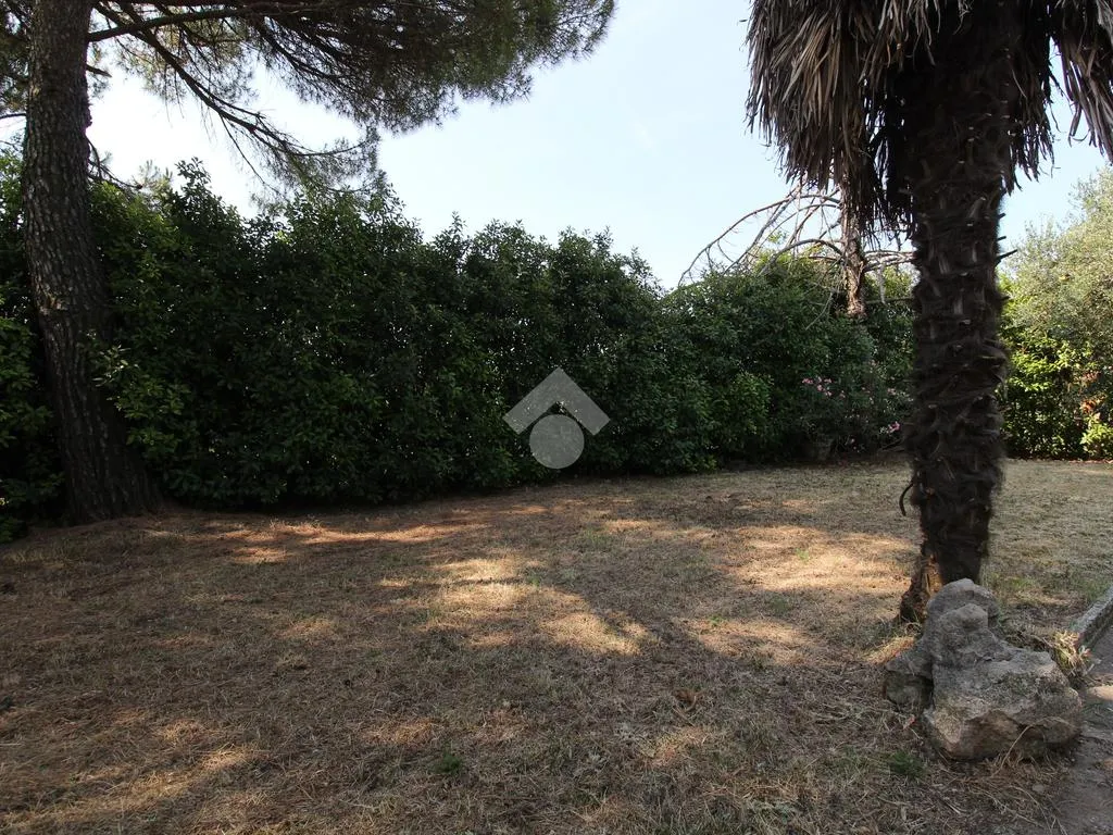 Aed - Independent House with Garden in Zermeghedo