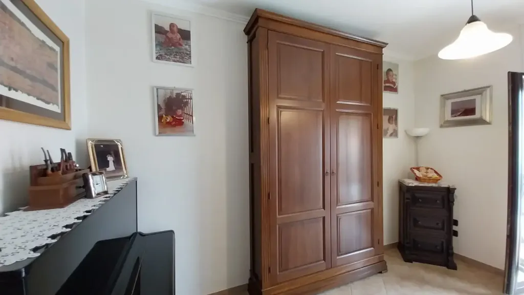 Esik - Panoramic Apartment with Sea View in Belvedere Marittimo