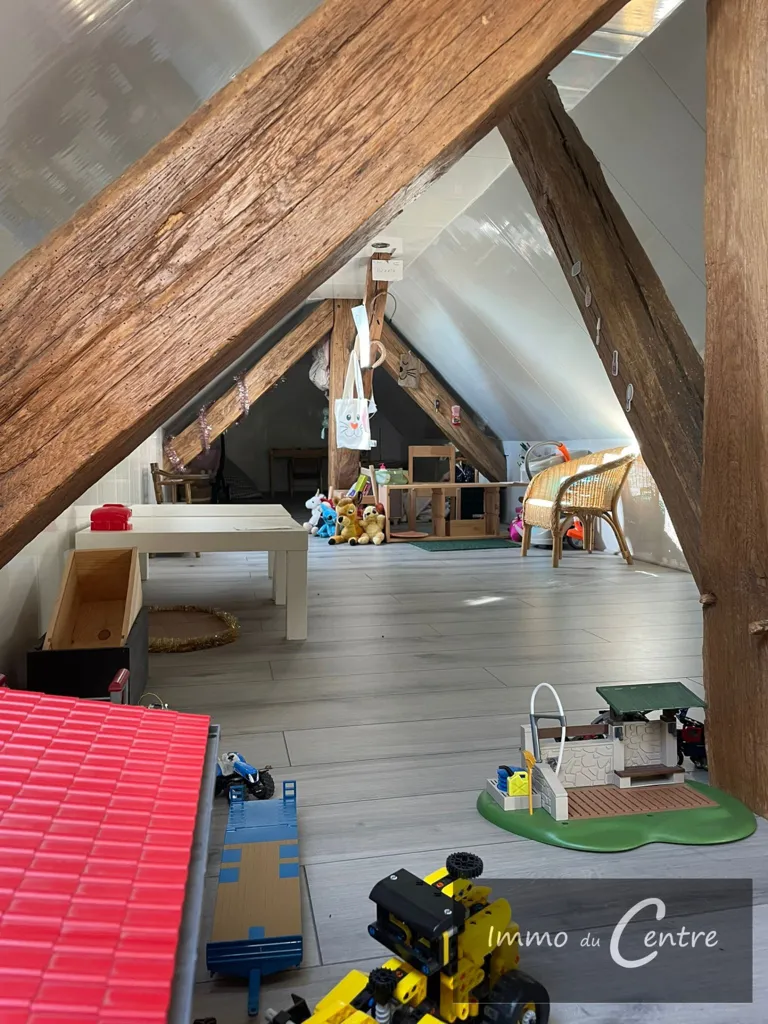 Pièces - Maison avec Dépendance à Montmirail