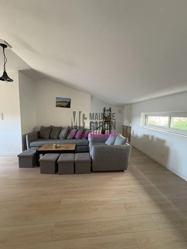Elutuba - Spacious House with Pool near Beaumes-De-Venise