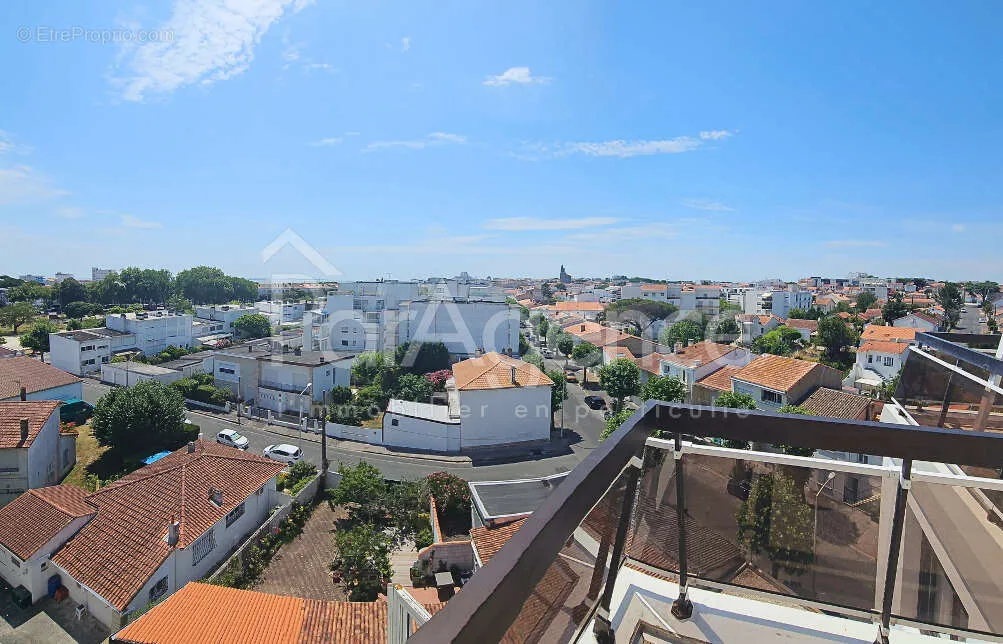Rõdu - Penthouse with Panoramic Terrace in Royan