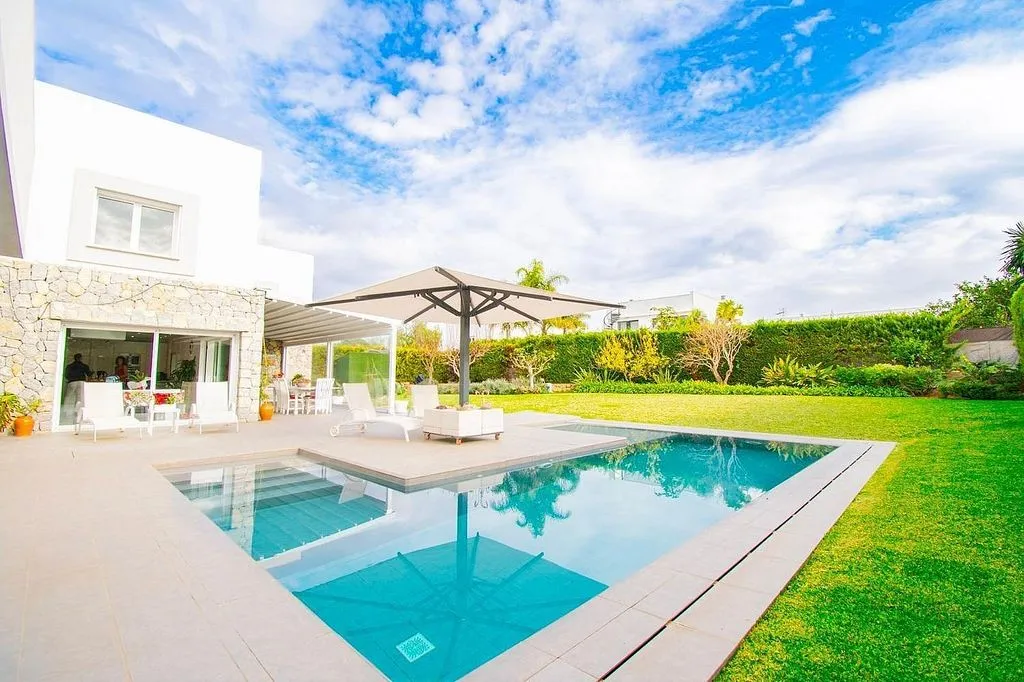 Pool - Luxury Villa with Pool in El Toro