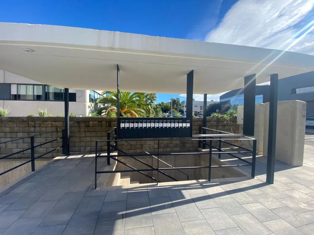 Terrasse - Office with BREEAM Certification in Parc Tecnològic, Paterna