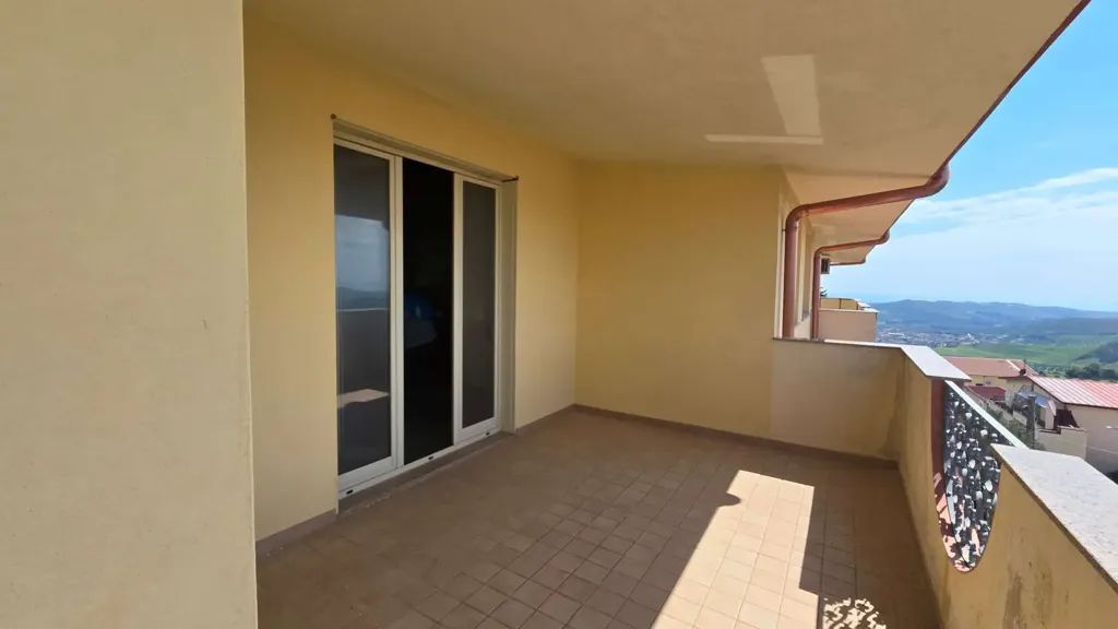 Balcon - Rustico with Terrace in Catanzaro