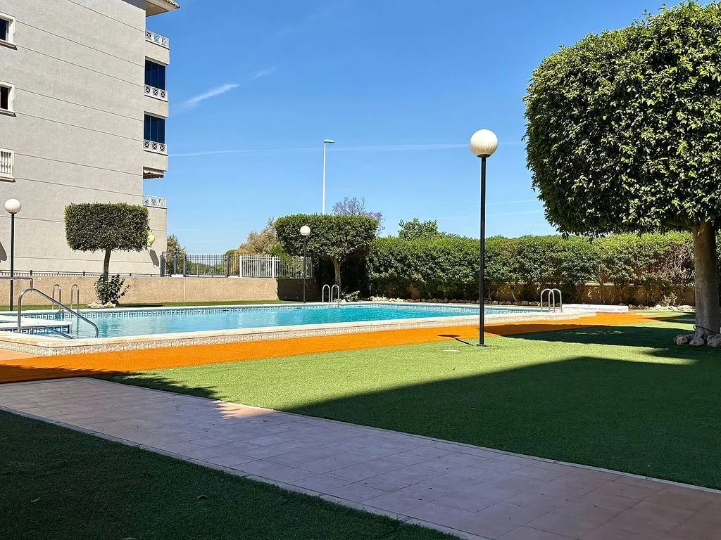 Piscina - Apartment with Pool and Terrace in Guardamar