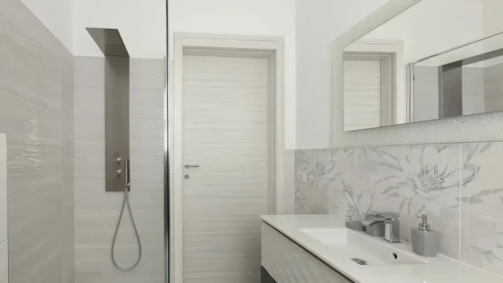 Vannitoad - Modern Villa with Lake View in Stresa