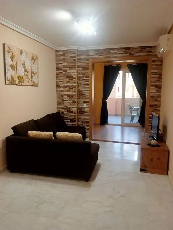 Elutuba - Twin-bedroom Apartment with Pool in Los Pacos