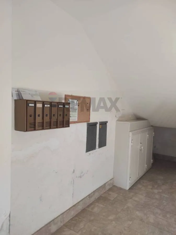 Garage - Prestigious Apartment with Double Exposure in Favara