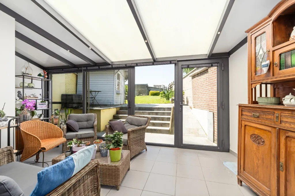 Terrazza - Spacious Home with Garden in Denderwindeke