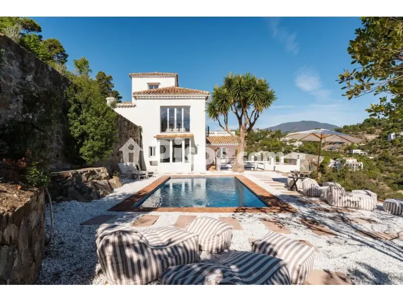 Bassein - Rustic Villa with Sea Views in El Madroñal