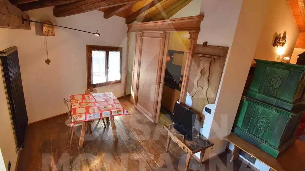Salle à manger - Charming Mansard with Lagorai View in Daiano