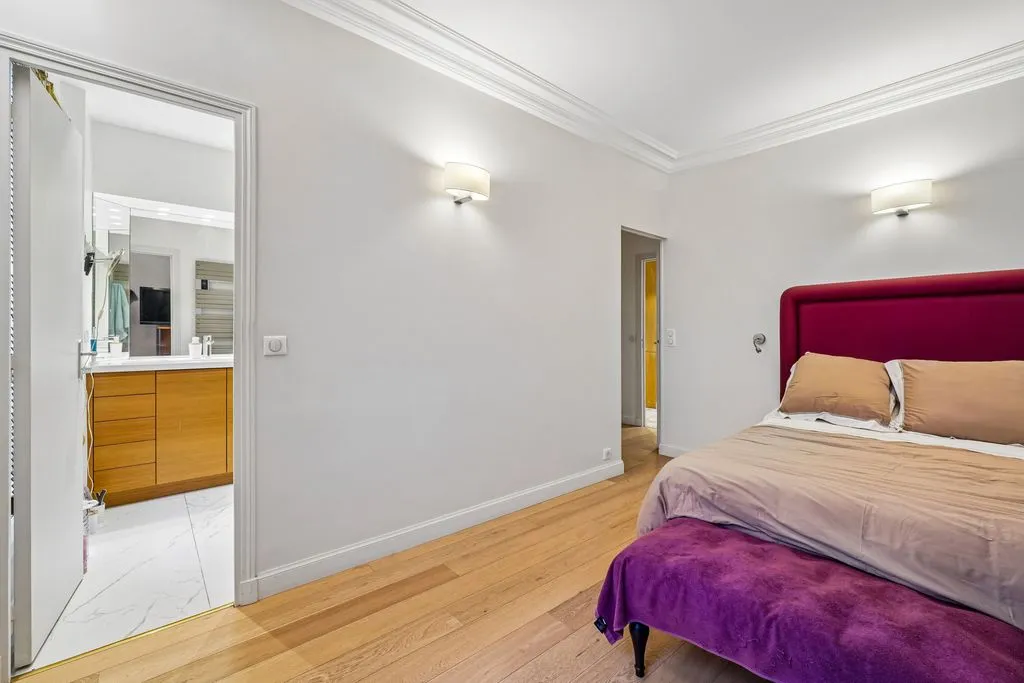 Magamistoad - Luxury Apartment with Courtyard View in Paris 7