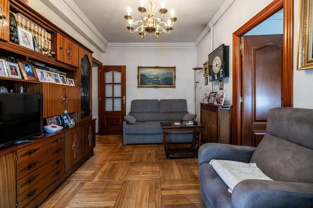 Séjour - Apartment with Terrace in Guindalera, Madrid