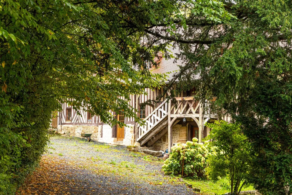 Välivaade - Traditional House with Pool in Cambremer