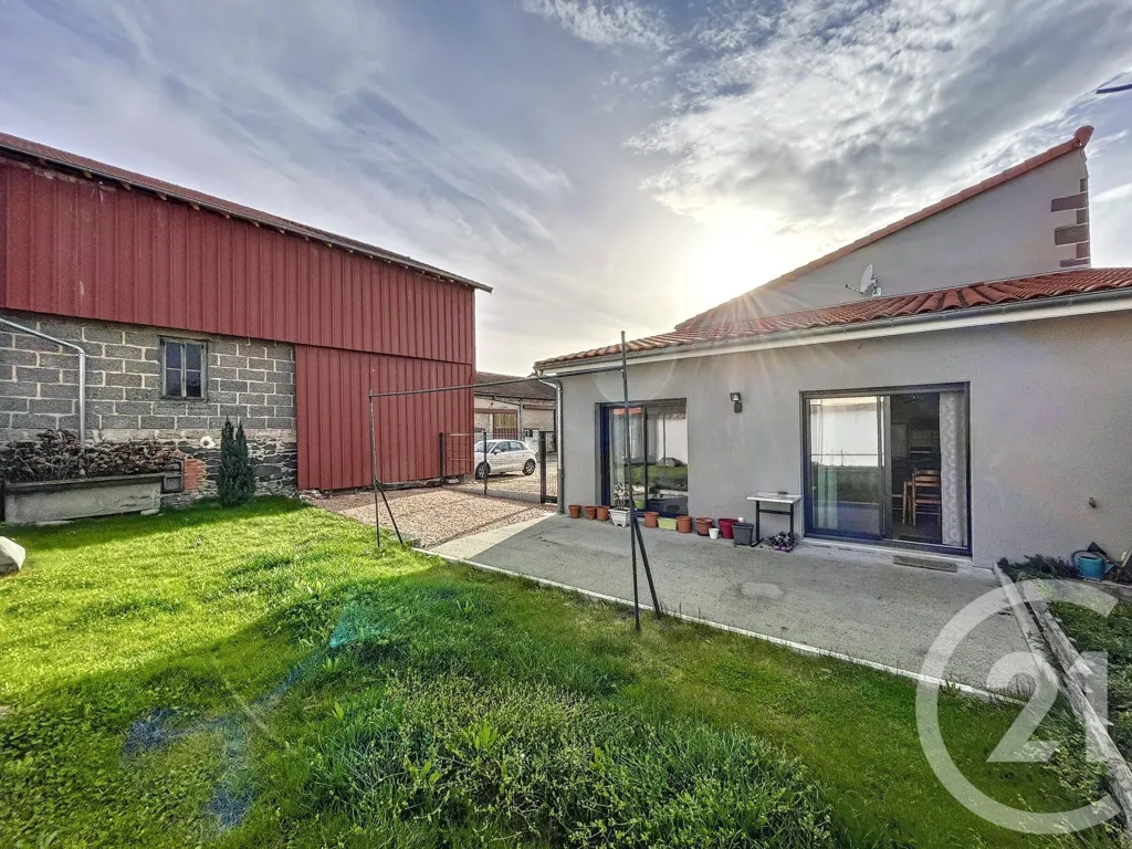 Aed - House with Terrace in Saint-Ignat