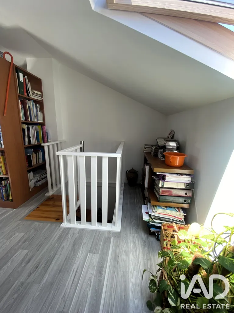 Stanze - Renovated Apartment with Balcony in Setúbal