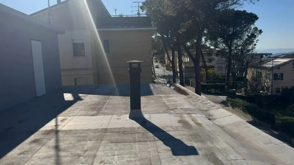 Terrass - Terraced House with Balcony in Corridonia