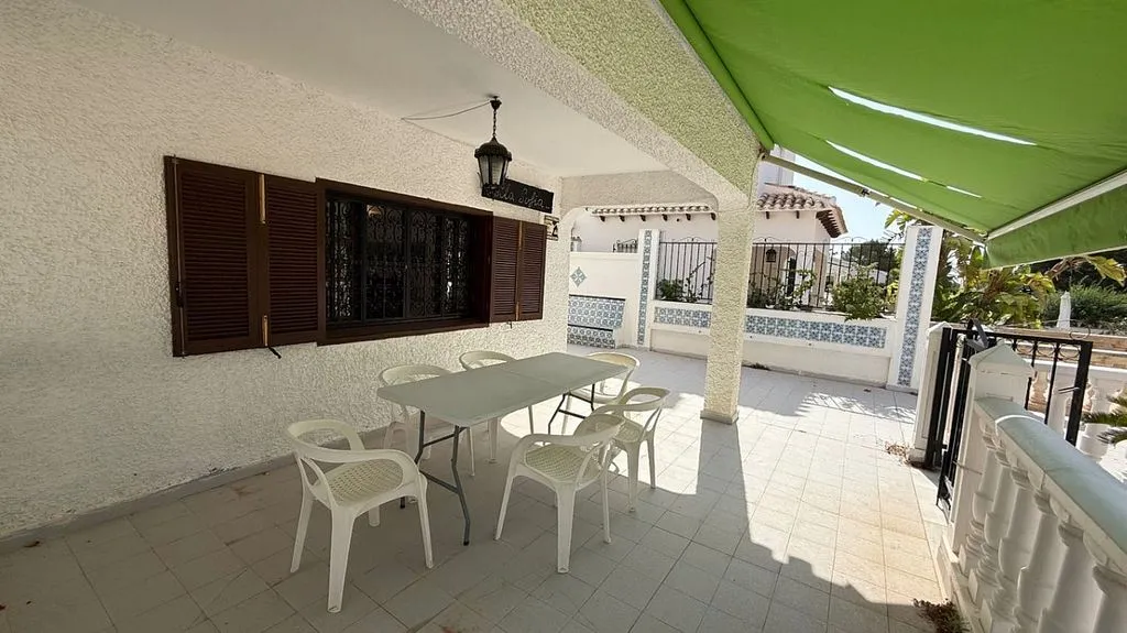 Terrass - Rustic Chalet with Pool in La Zenia
