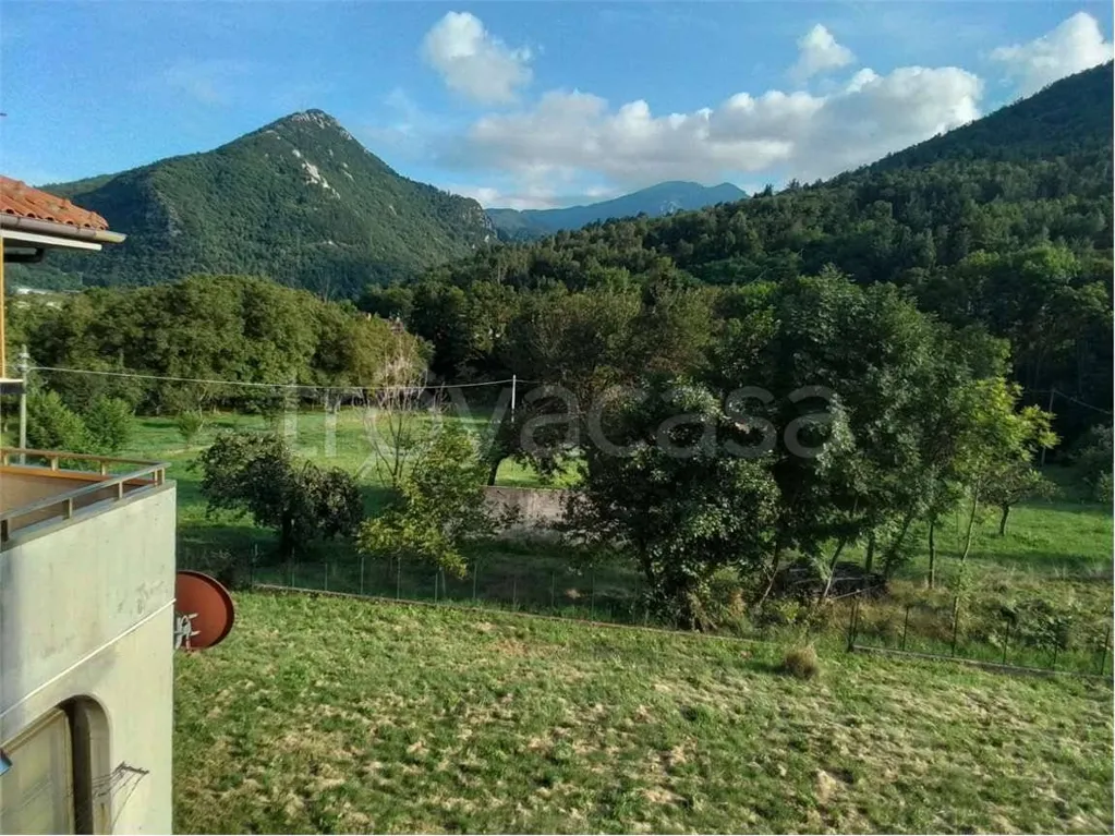 Balcon - Apartment with Balconies in Garessio