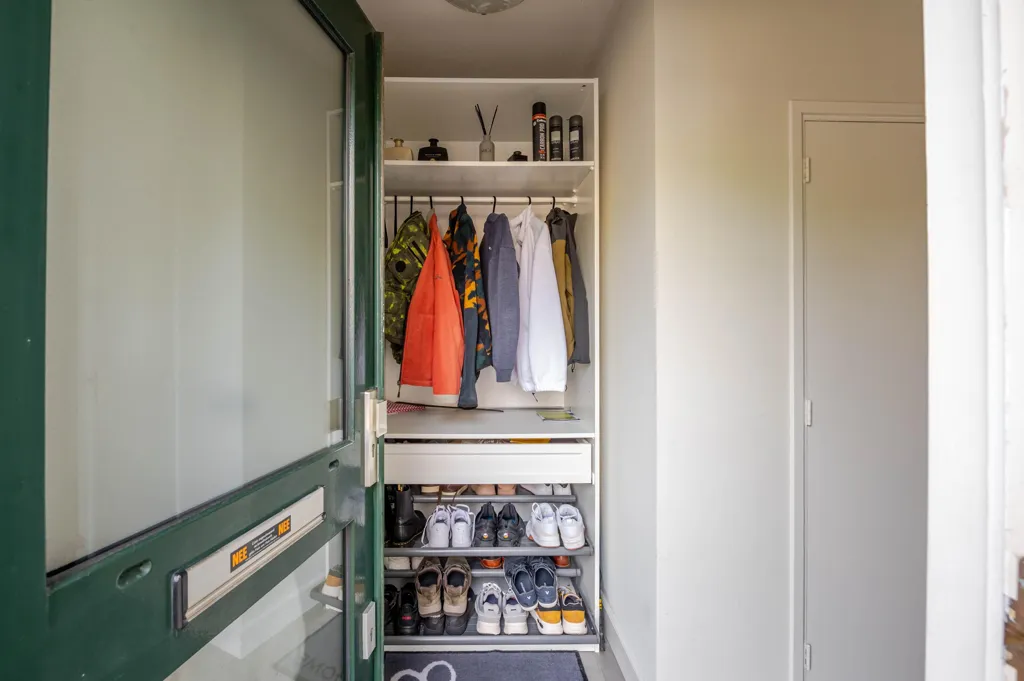 closet_dressing