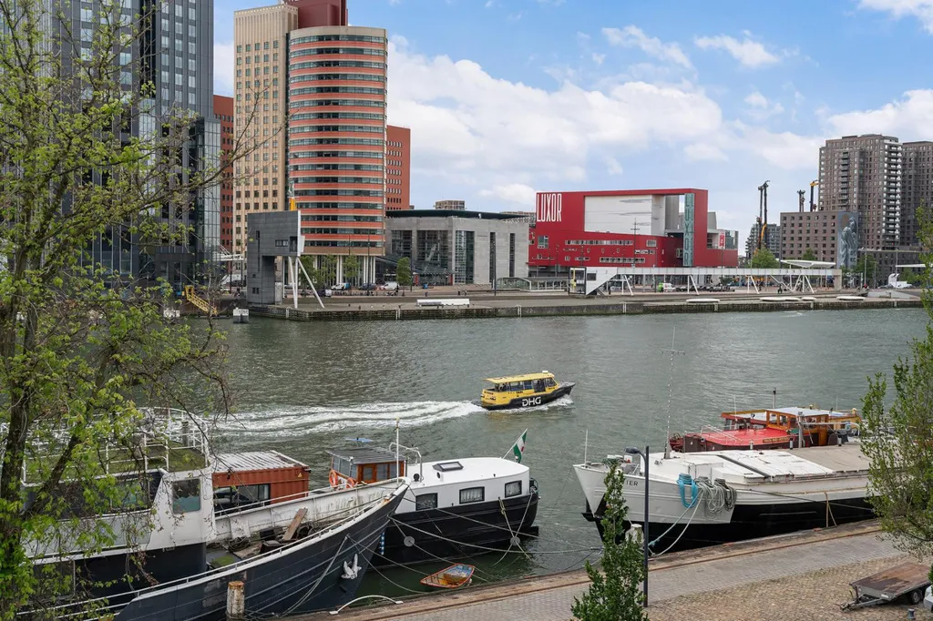 Waterfront Duplex with Balcony in Rotterdam