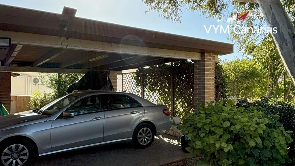 Garage - Luxury Villa with Pool in Ciudad Quesada