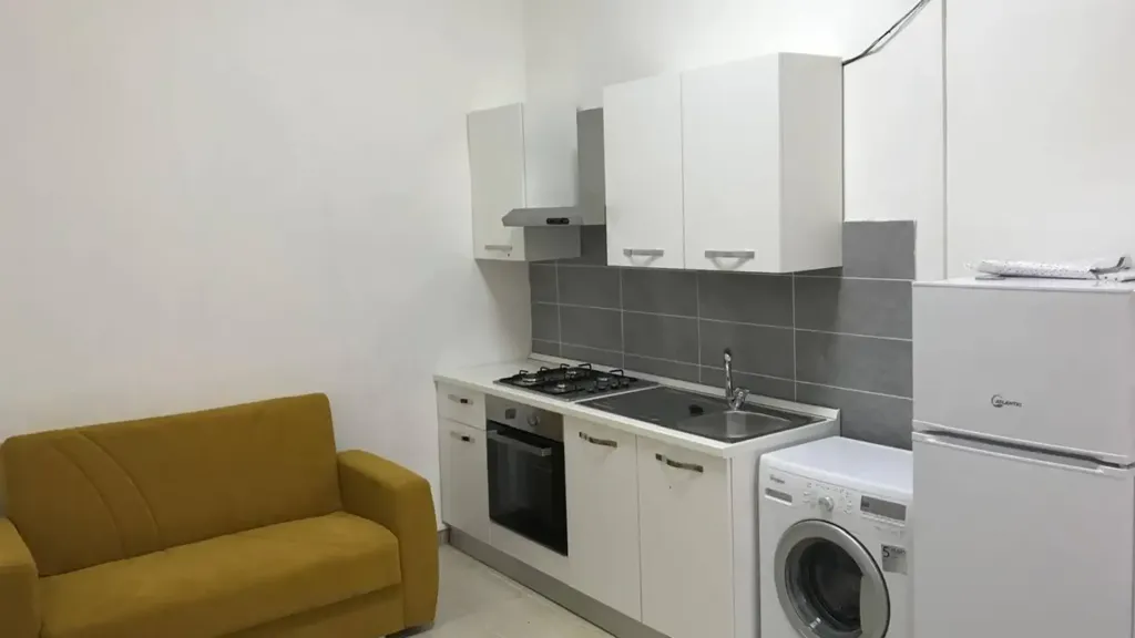 Köök - Two-Bedroom Apartment with Courtyard View in Milan
