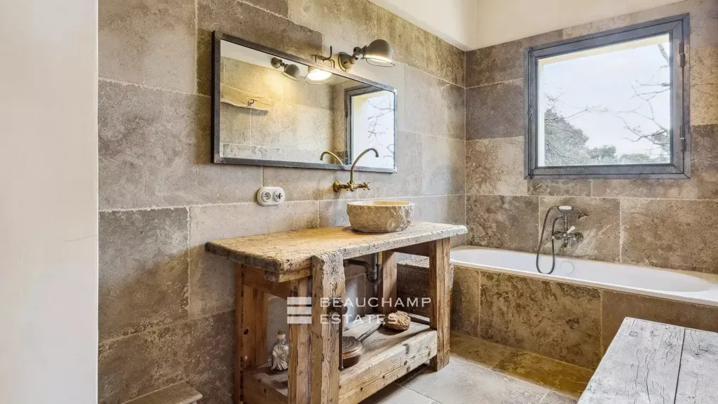 Vannitoad - Charm Villa with Panoramic View in Bargemon