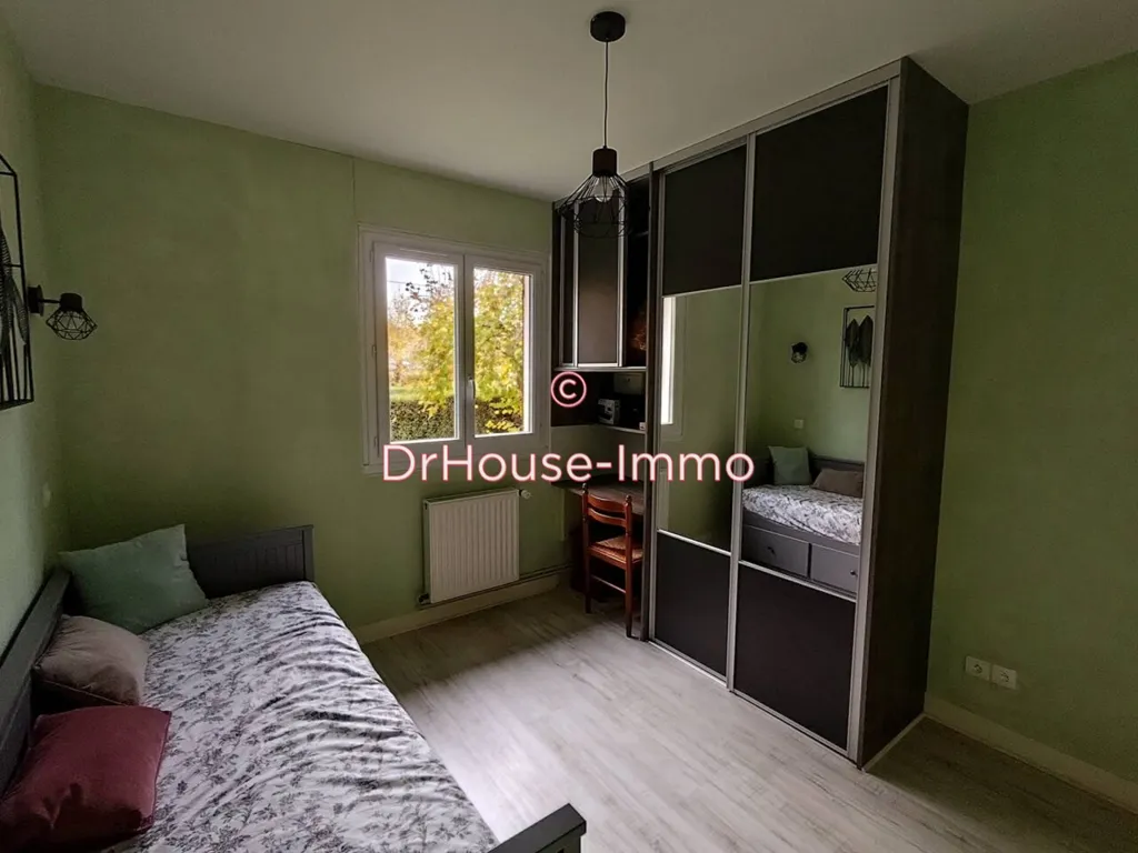 Bedrooms - 8-Piece House with Garden in Vendôme