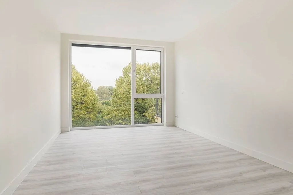 Pièces - Luxury 1-Bedroom Apartment with Private Outdoor Space in Rhoon