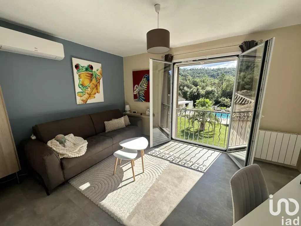 Séjour - Villa Rénovée avec Piscine au Muy